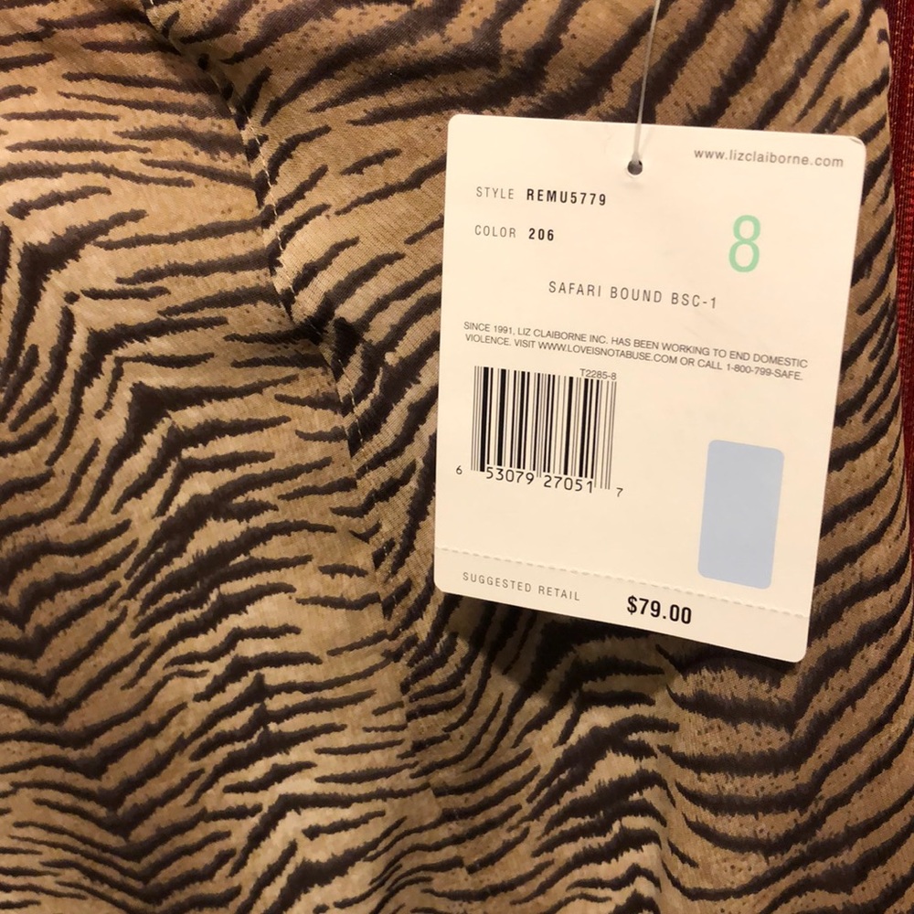 Skirt - Picture 3 of 6